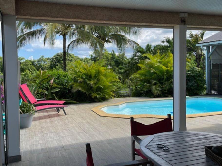 Villa Magnifique Avec Piscine Et Jardin Sainte-Rose